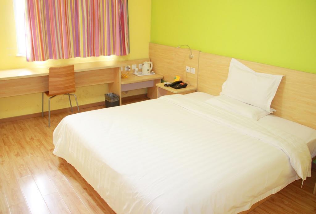 7Days Inn Jiujiang Railway Station Quarto foto